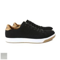 Straight Down The Wings Golf Shoes